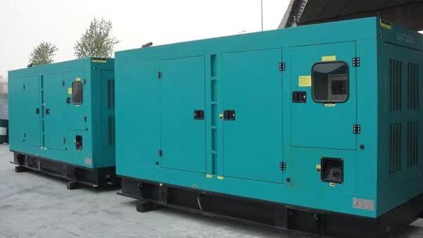 拉萨康明斯400kw大型柴油二手发电机组